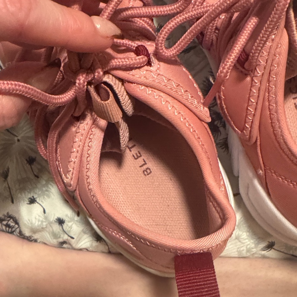 Fabletics || Brookside Performance Sneakers (W8) - image 10